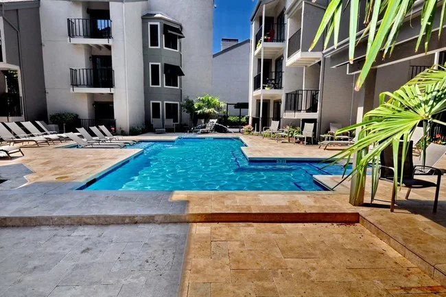 Everwood Apartments photo 3