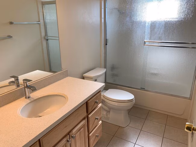 Updated 2 Bedroom 1 Bath Cambrian Duplex with 1 Car Garage photo 5