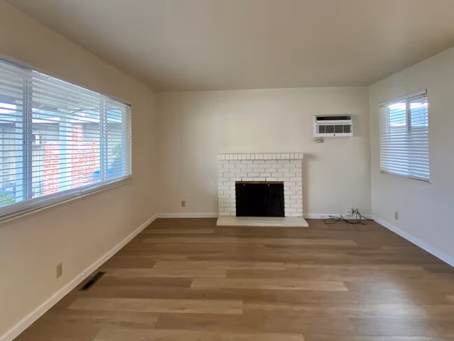 Updated 2 Bedroom 1 Bath Cambrian Duplex with 1 Car Garage photo 2