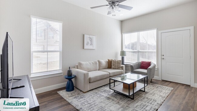 400 E BB Fielder Rd Weatherford, TX 76087 photo 2