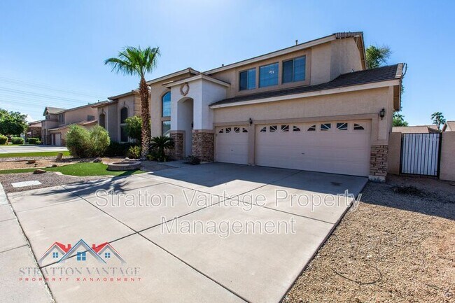 1919 E. Sagebrush St. photo 2