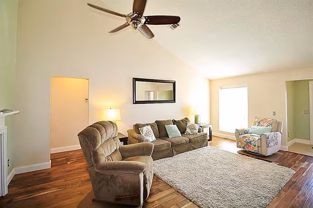 314 Pool St Cedar Hill, TX 75104 photo 5