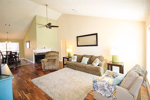314 Pool St Cedar Hill, TX 75104 photo 4