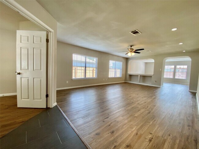 3313 Settlement Dr Round Rock, TX 78665 photo 3