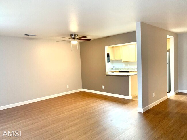 800 Sea Spray Ln #110 photo 5