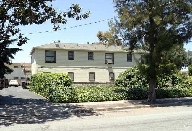 675 Johanna 7 Units photo 2