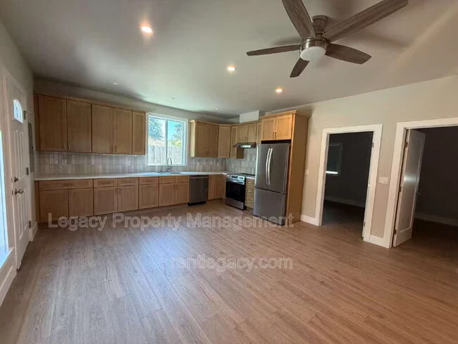 1195 Heather Ct Concord, CA 94520 photo 4