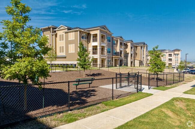 Ryze at Sunfield photo 2