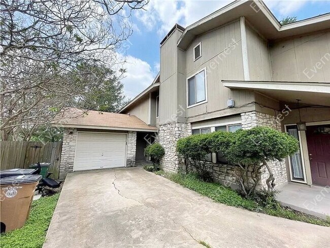 8601 Fathom Cir Austin, TX 78750 photo 2