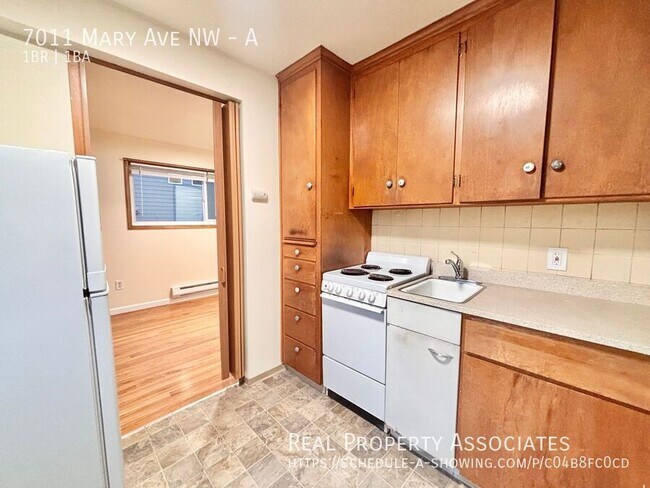 7011 Mary Avenue Northwest, Seattle, WA 98117 photo 4