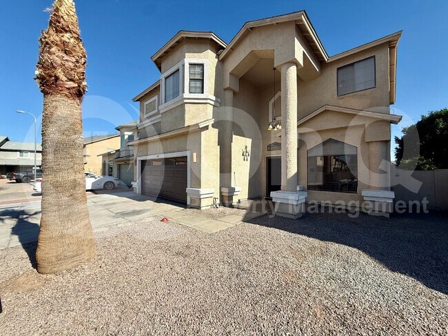 4655 N 99th Dr Phoenix, AZ 85037 photo 2