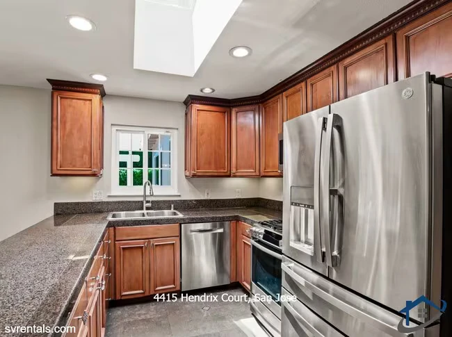 4415 Hendrix Ct San Jose, CA 95124 photo 3