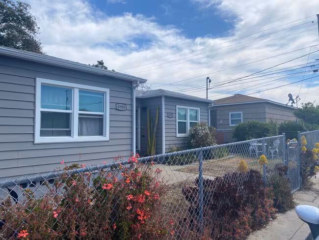 6980 Adams Ave La Mesa, CA 91942 photo 2