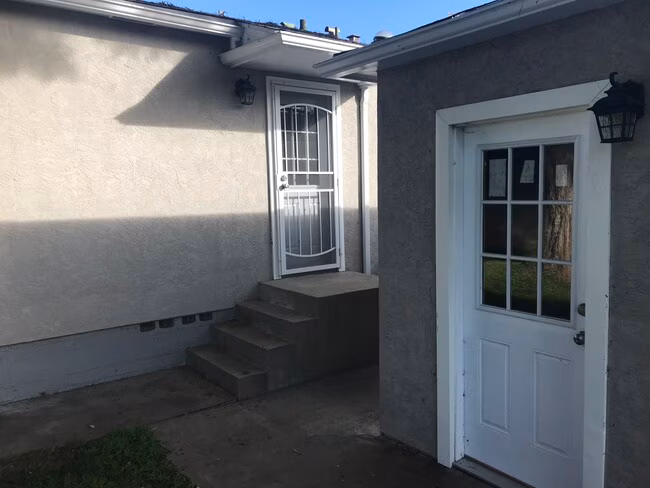 6980 Adams Ave La Mesa, CA 91942 photo 4