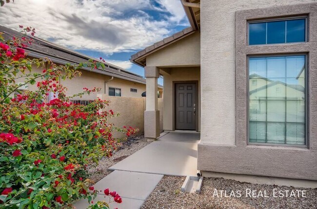 797 W Agrarian Hills Dr San Tan Valley, AZ 85143 photo 2