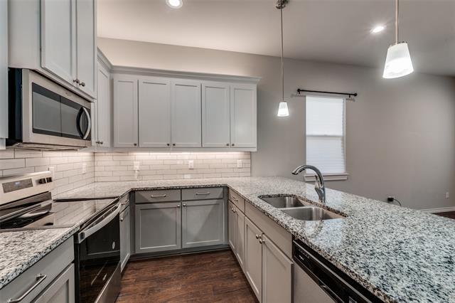 2727 Foreman St Dallas, TX 75210 photo 5