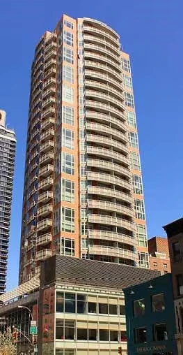 205 E 59th St New York, NY 10022 photo 3