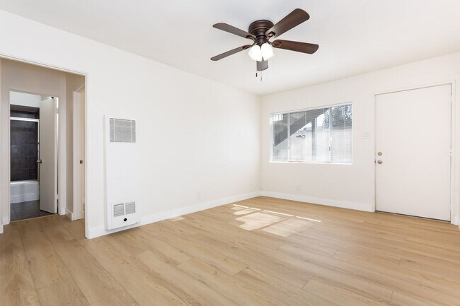 4519-4521 Parks Ave La Mesa, CA 91942 photo 2