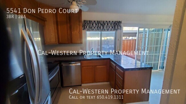 Best Townhome to rent in Blossom Valley, (95123) photo 4