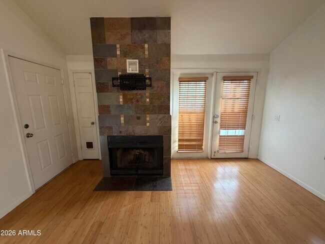 2333 E Southern Ave Tempe, AZ 85282 photo 3
