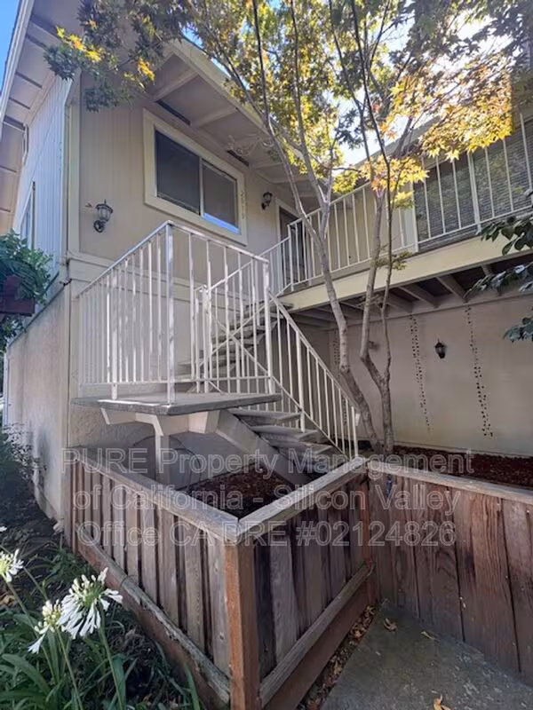 2010 Everdale Drive, San Jose, CA 95148 photo 3