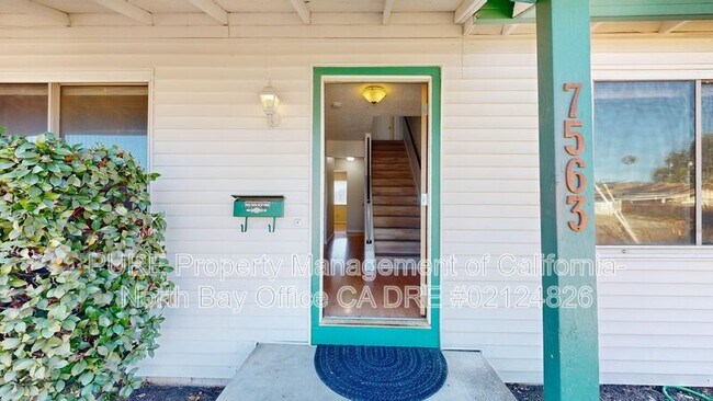 7563 Bonita Ave Rohnert Park, CA 94928 photo 4