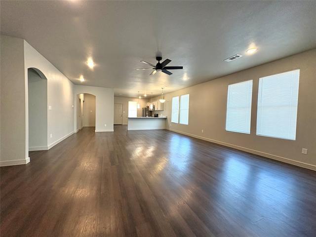 1121 Gannon Lane, Desoto, TX 75115 photo 5