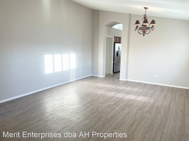 12429 W Vermont Ave Litchfield Park, AZ 85340 photo 5