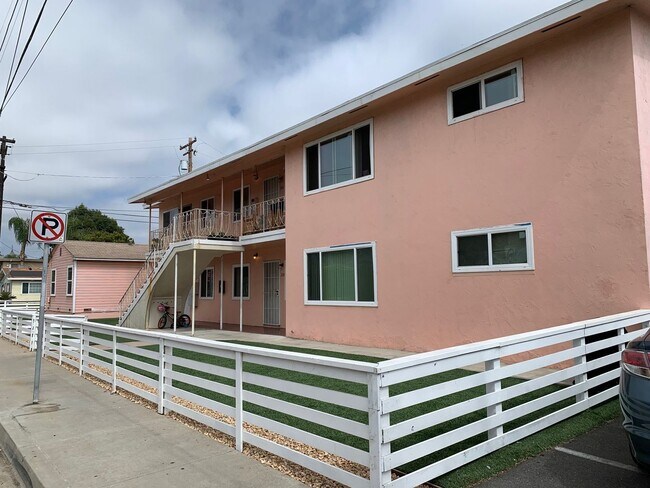 252-264 Davidson St Chula Vista, CA 91910 photo 4