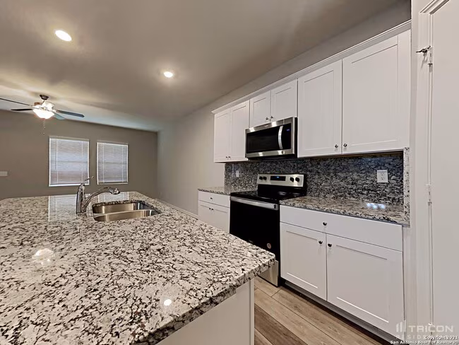 14364 Gunsight Pass San Antonio, TX 78253 photo 2