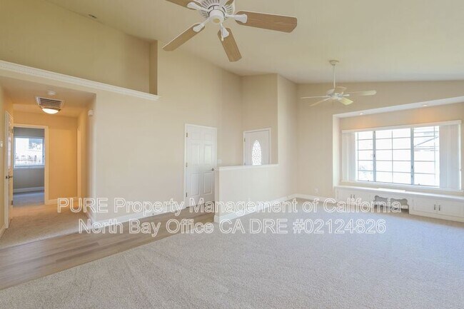 105 Furber Ln Cloverdale, CA 95425 photo 3