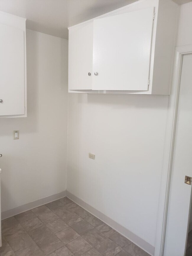 940 Ohio St Fairfield, CA 94533 photo 3