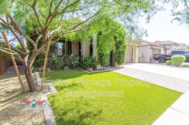22861 E Indiana Ave photo 2