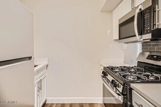 1645 E Thomas Rd Phoenix, AZ 85016 photo 4