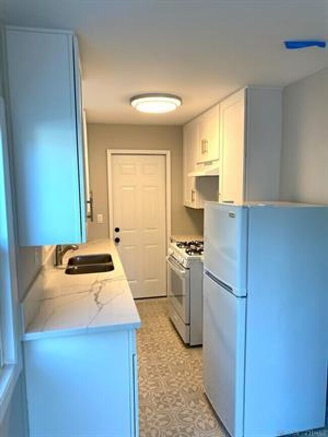 1210-1216 Robinson Ave San Diego, CA 92103 photo 3