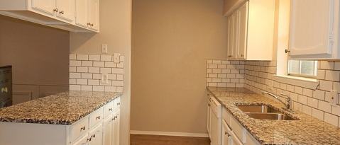 2902 South Fielder Road, Arlington, TX 76015 photo 3