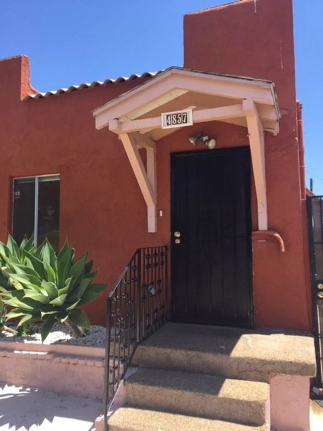 4857-59 35th St San Diego, CA 92116 photo 2