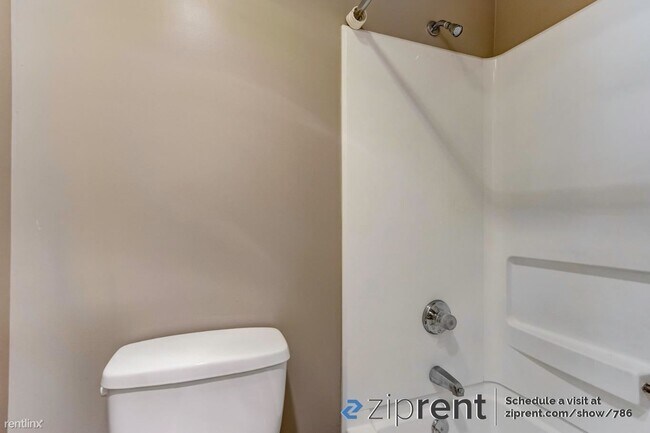 6400 Christie Ave Emeryville, CA 94608 photo 5