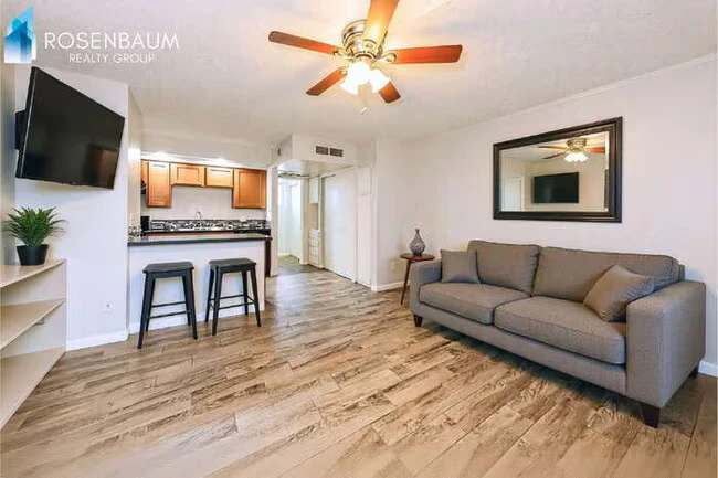 6320 N 16th St Phoenix, AZ 85016 photo 2