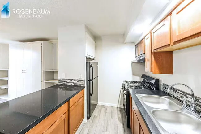 6320 N 16th St Phoenix, AZ 85016 photo 5