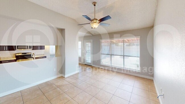 7835 West Fleetwood Lane, Glendale, AZ 85303 photo 5