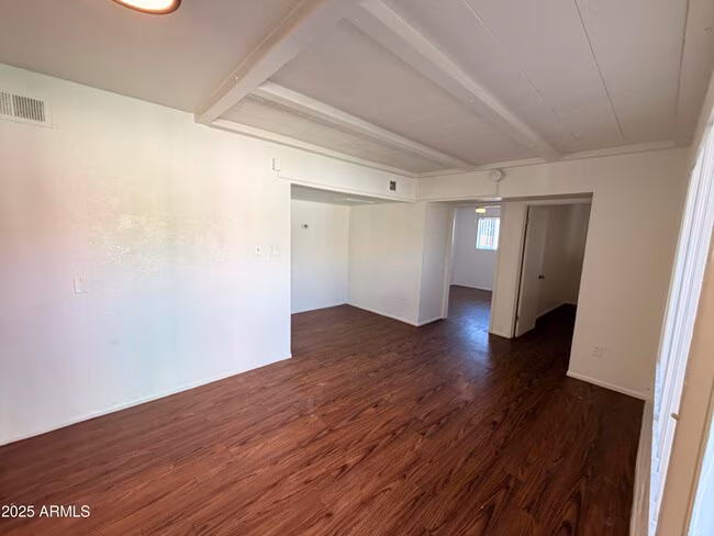 6802 W Glendale Ave Glendale, AZ 85303 photo 3