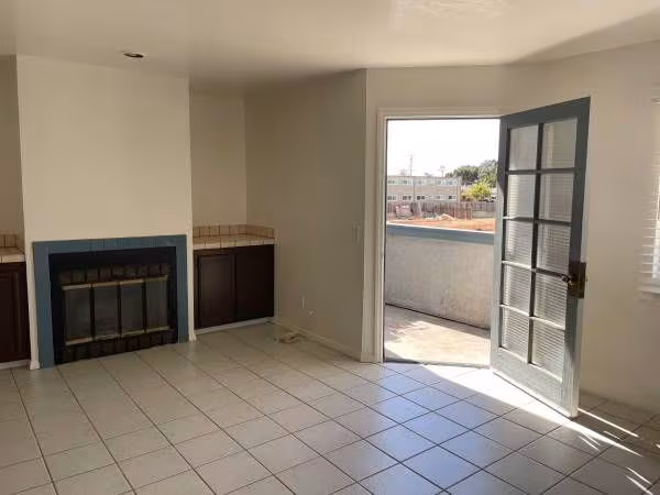 6851 Amherst St San Diego, CA 92115 photo 2