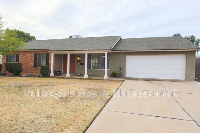 2845 E Sierra St Phoenix, AZ 85028
