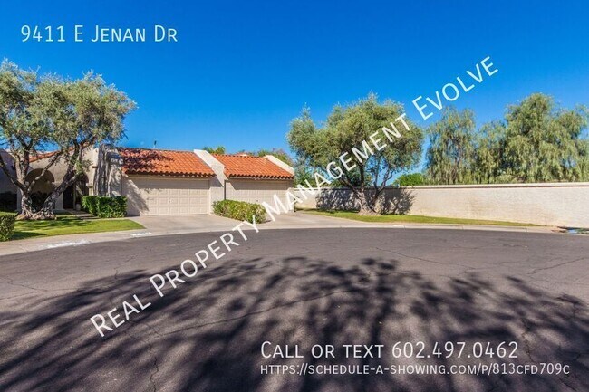 9411 East Jenan Drive, Scottsdale, AZ 85260 photo 4