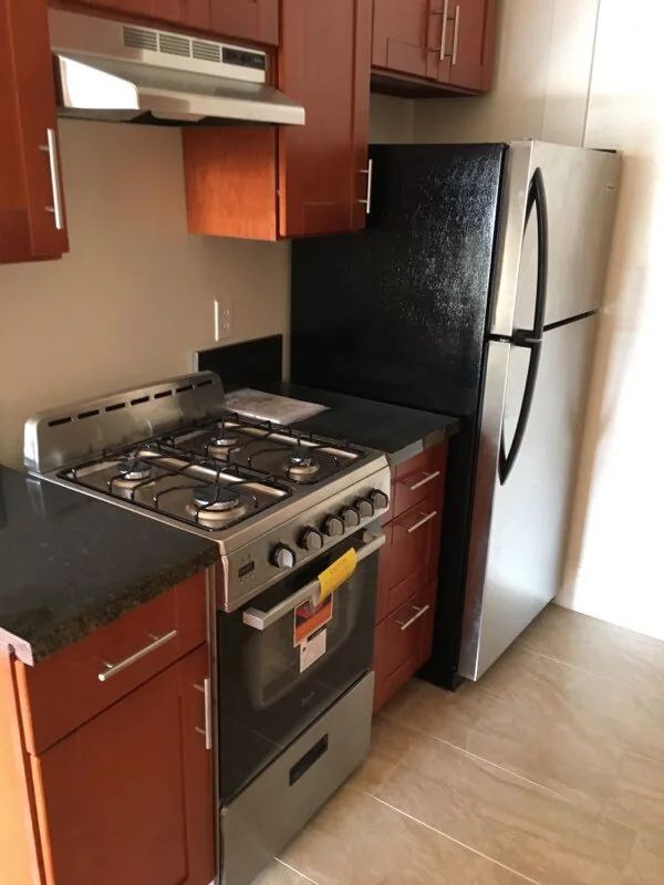 Raymond Apartments photo 5