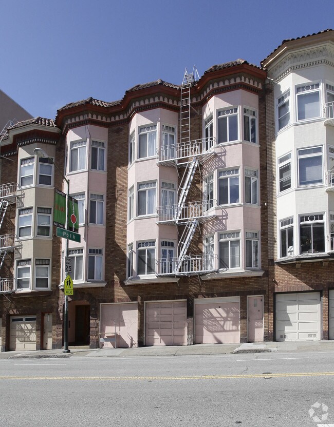 960 Bay Street, San Francisco, CA 94109 photo 2
