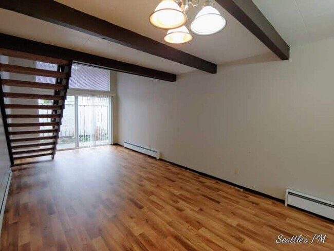 2 SW 119th St Seattle, WA 98146 photo 5