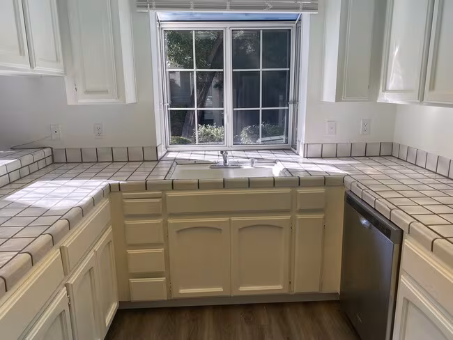 3 Bedroom 2 Bath Duet Style Home in Desirable Almaden Community photo 4