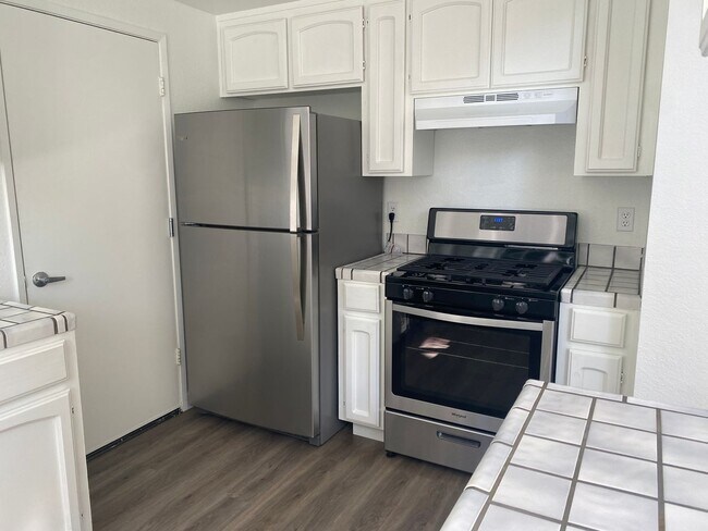 3 Bedroom 2 Bath Duet Style Home in Desirable Almaden Community photo 5